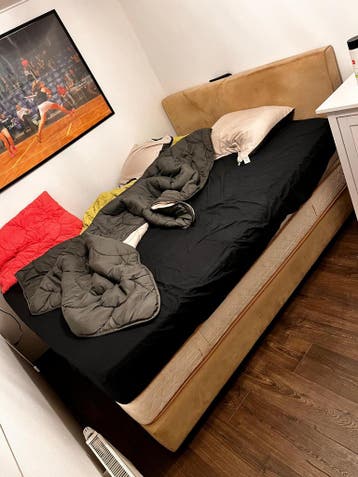 Boxspring 160 cm breed verdient nog 2e leven