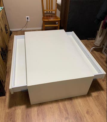 Witte salontafel met uitschuifbare bladen