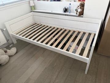 GRATIS Ledikant 200x90