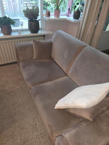 Gratis 2-zits bankje - niet beschadigd of vies