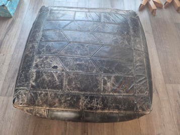 Gratis! Grote vintage leren poef