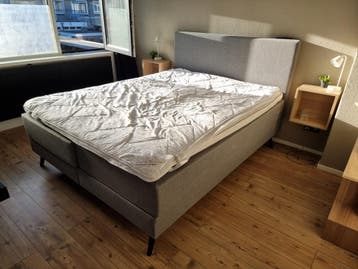 Gratis 2 persoons boxspring - 160x200
