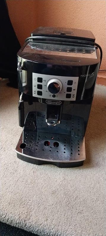 DeLonghi koffiezet apparaat