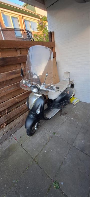 Gratis scooter op te halen - overschrijven verplicht