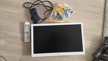 AKAI TV met afstandsbediening - ingebouwde dvd