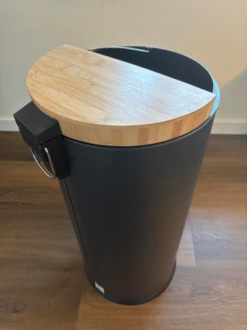 GRATIS Garbage Bin/Stijlvolle afvalemmer - 30 liter