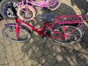 Meisjesfiets Batavus Koala - mogelijk lekke band