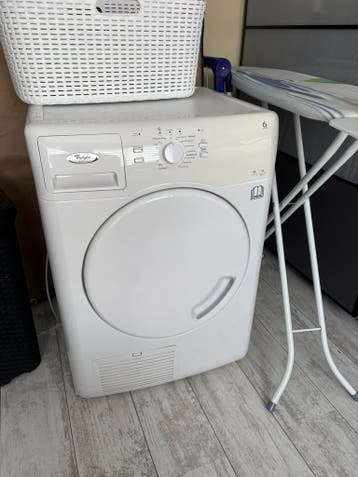 Wasdroger 7kg, whirlpool AWZ7777 gratis op te halen