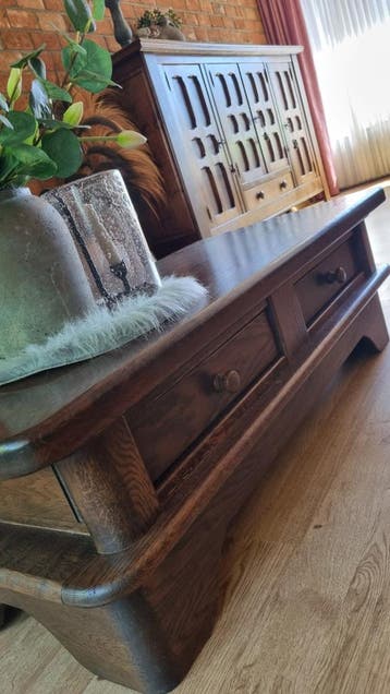 Gratis Eiken Salontafel met lades