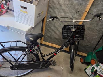 Zwarte Zyssler Fiets met Mandje - Gebruikt