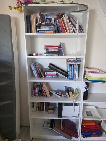 Ikea Boekenkast Wit - Gebruikt, Goede Staat (202x80x26cm)