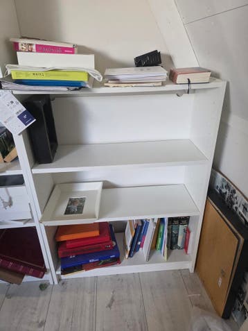 Ikea Boekenkast Wit - 105x80x26 cm - Goede Staat