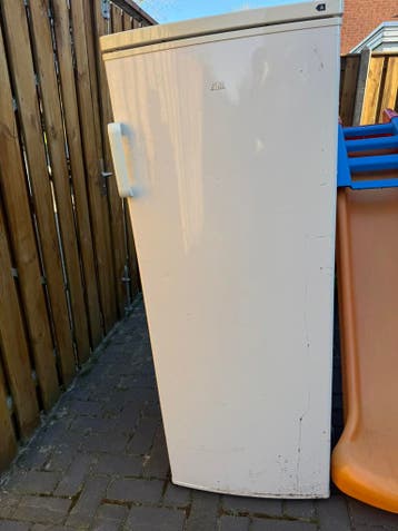 Werkende diepvries gratis