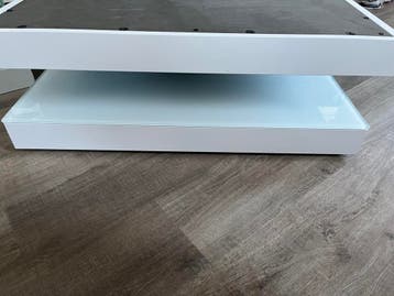 Salontafel, merk Karat, kleur matwit