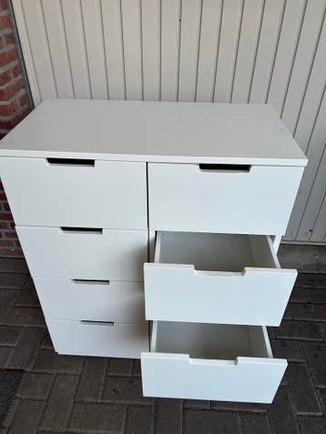 Witte IKEA ladekast 80x100 cm met 8 laden