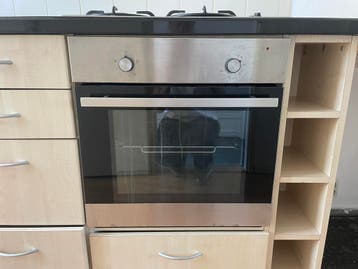 Oven
