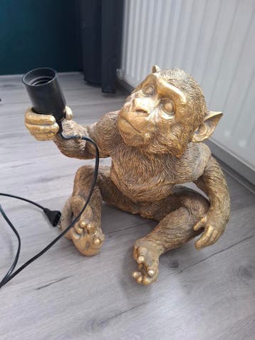 Leuke Goudkleurige Apen Lamp - Unieke Tafellamp