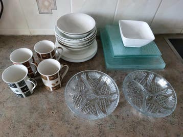 Diverse keukenspullen gratis af te halen