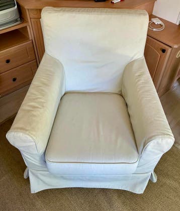 Comfortabele ikea fauteuil met wasbare hoes