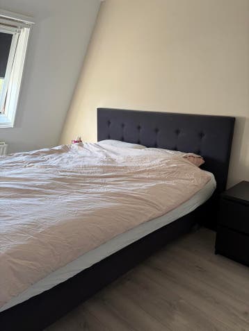 Zwarte boxspring 160x200 gratis ophalen