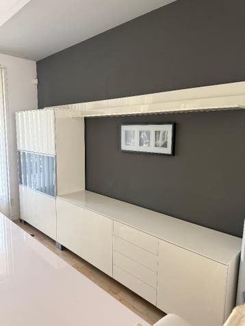 gratis mooie witte kast