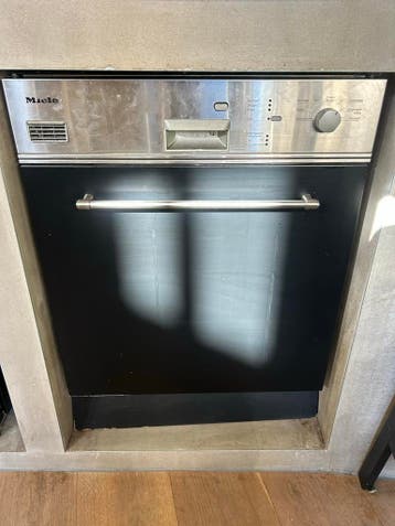 Miele vaatwasser - gebruikt GRATIS inbouw
