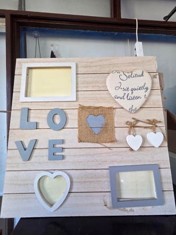 Wandpaneel om leuke foto's in te doen (gratis ophalen)