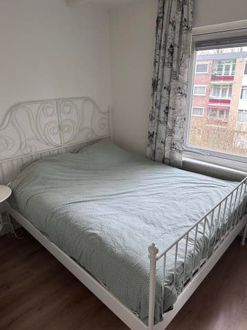 GRATIS: Ikea Leirvik bedframe 160x200