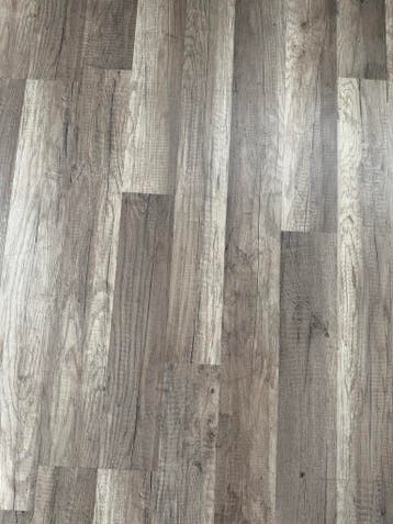 LAMINAAT GRATIS OP TE HALEN- 65 m2