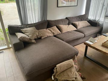 Gratis af te halen: Comfortabele hoekbank met kussens