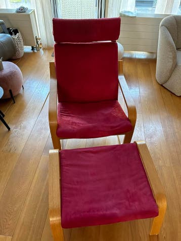 Comfortabele fauteuil met voetenbank - Rood