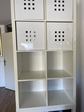 Gratis IKEA vakkenkast met manden - 2.20m hoog