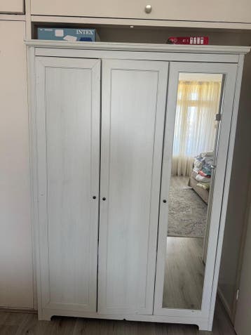 Kledingkast gratis ophalen