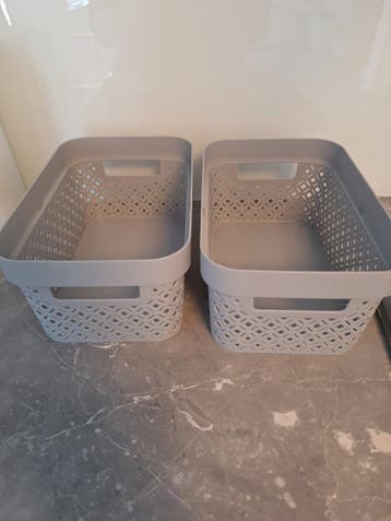 Gratis 2 kleine opbergmandjes
