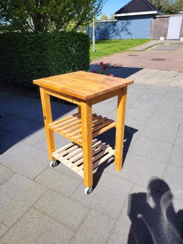 Verrijdbaar keukenblok/keukentrolley van IKEA