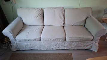 Comfortabele IKEA EKTORP 3-zitsbank met afneembare hoezen