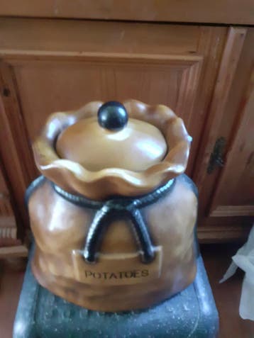 Aardappelzak van steen