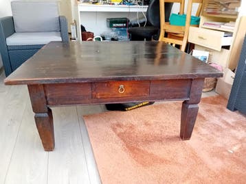 Salontafel 1x1m - gratis op te halen in Budel