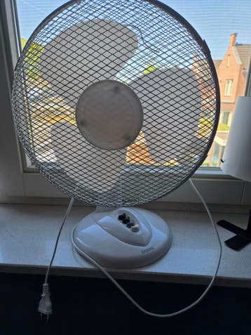 GRATIS | Compacte Tafelventilator