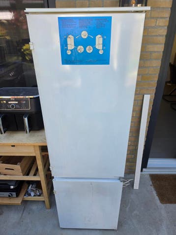 Koelkast vriezer inbouw