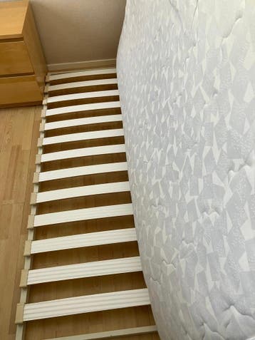 GRATIS AF TE HALEN: lattenbodem, 190 x 90 cm