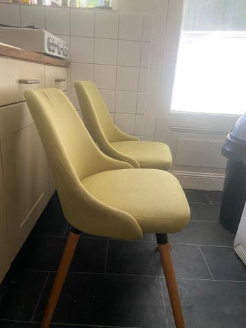 Groene, stoffen eetkamer stoelen