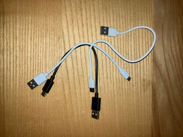 3 USB kabels: 2x Micro USB, 1x USB-C - Gratis Ophalen