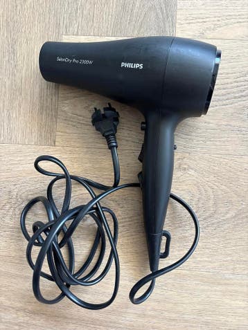 Gratis Philips SalonDry Pro 2300W föhn (mist kopje)