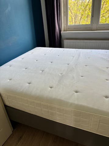 GRATIS Bed ikea Espevar 160x200