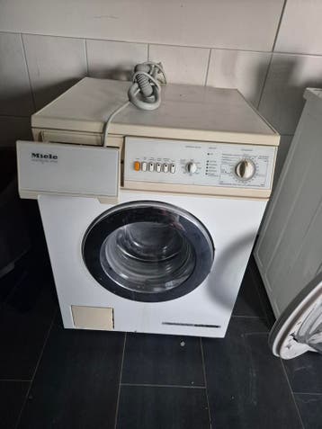 Defecte Miele wasmachine - voor onderdelen of reparatie