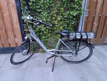 Batavus fiets GRATIS lees de  beschrijving!  Gereserveerd !!