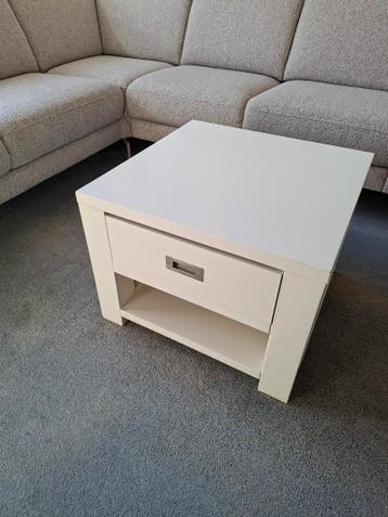 Gratis af te halen; witte salontafel met lade & opbergruimte