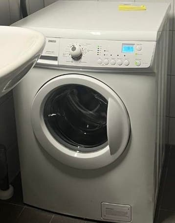 FREE PICK UP WASHING MACHINE