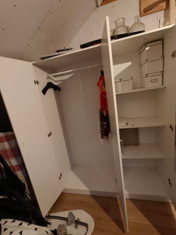 IKEA DOMBÅS Kledingkast met spiegel